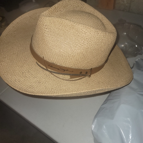 Panama Hat - Picture 3 of 5